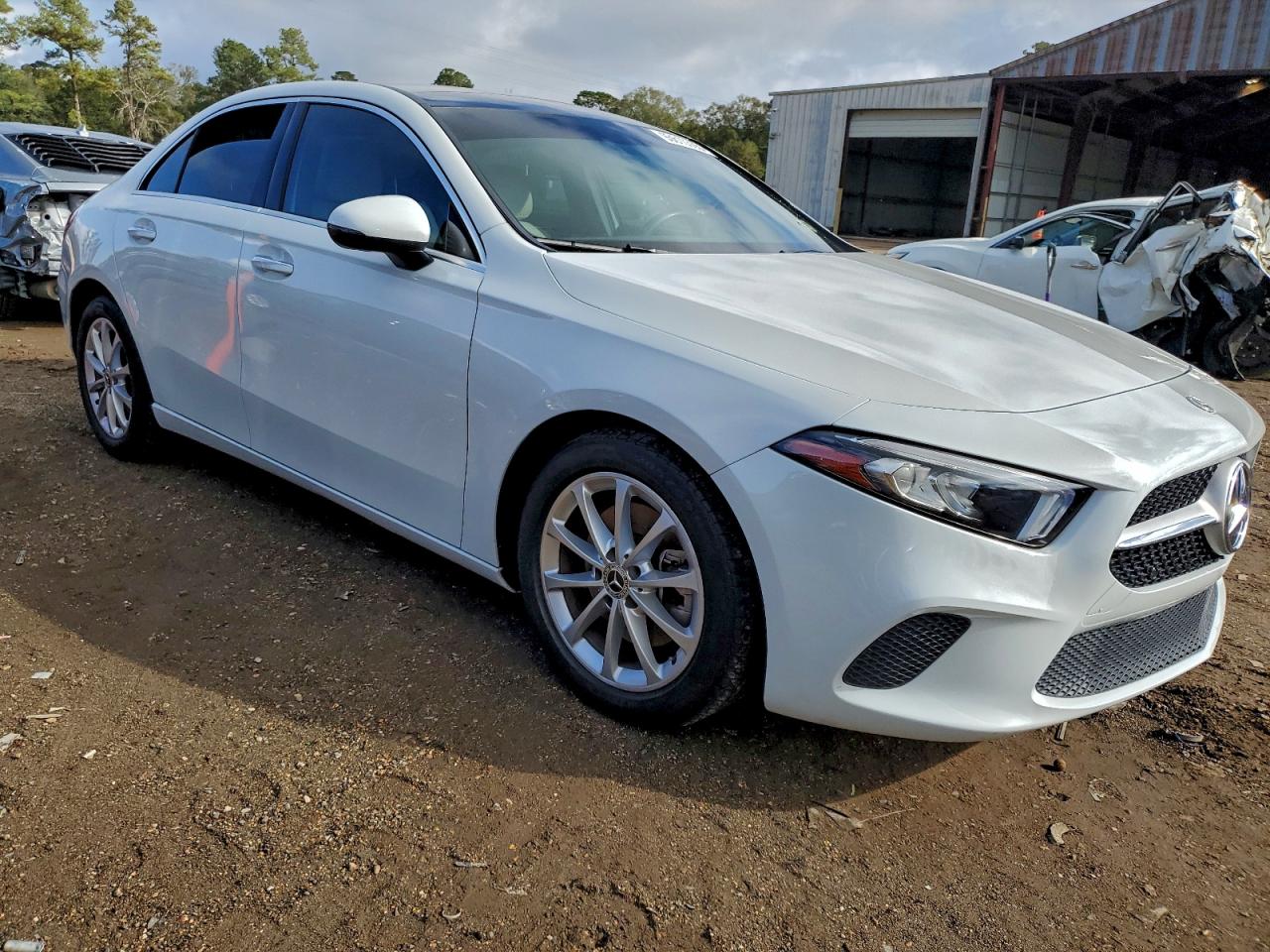 Lot #3315904098 2020 MERCEDES-BENZ A 220