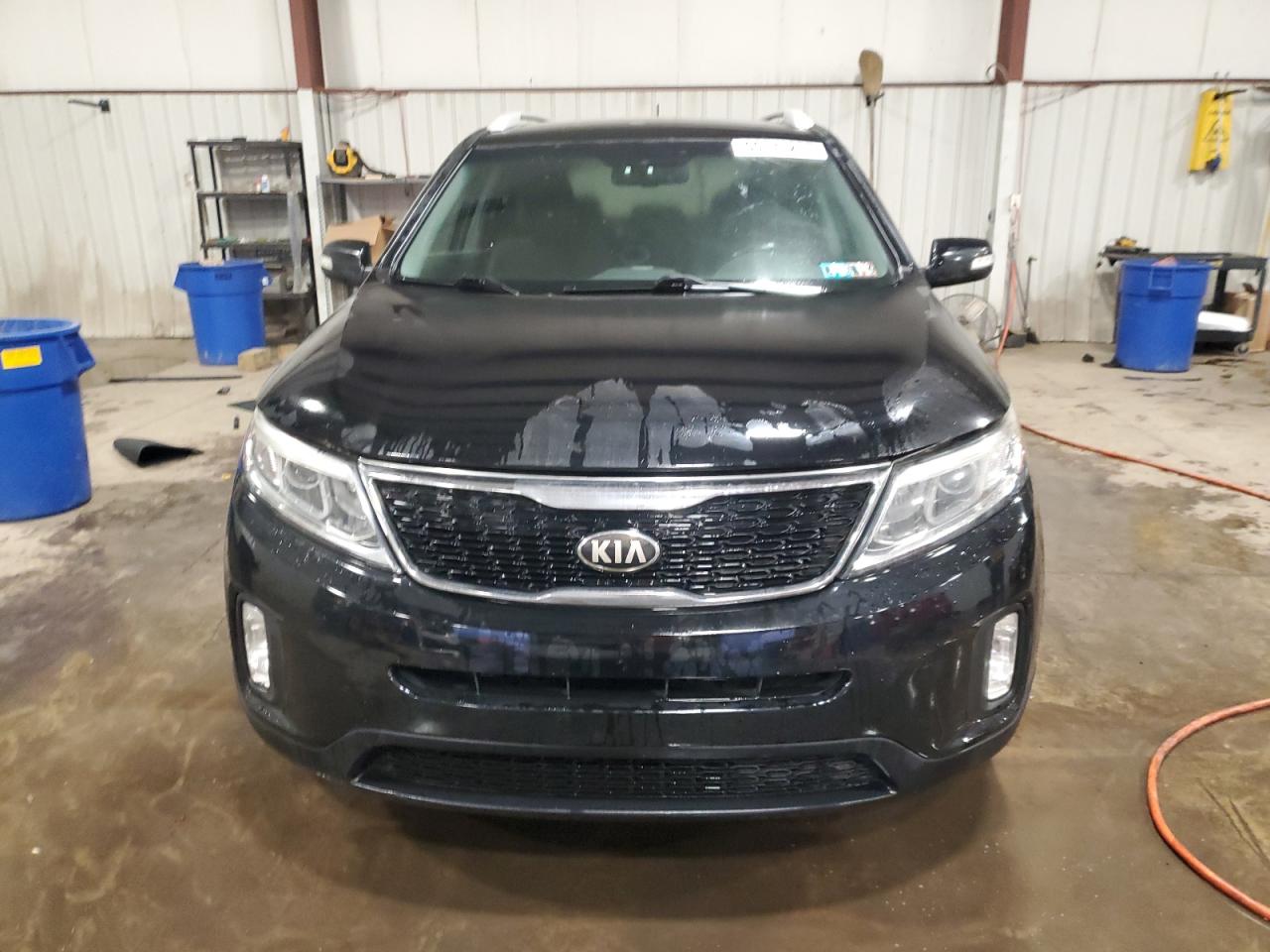 KIA SORENTO LX