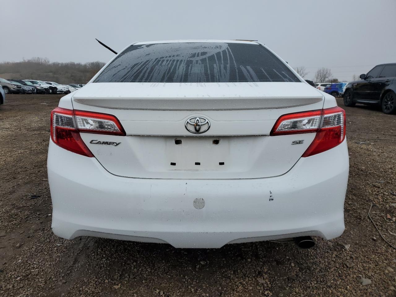 TOYOTA CAMRY L