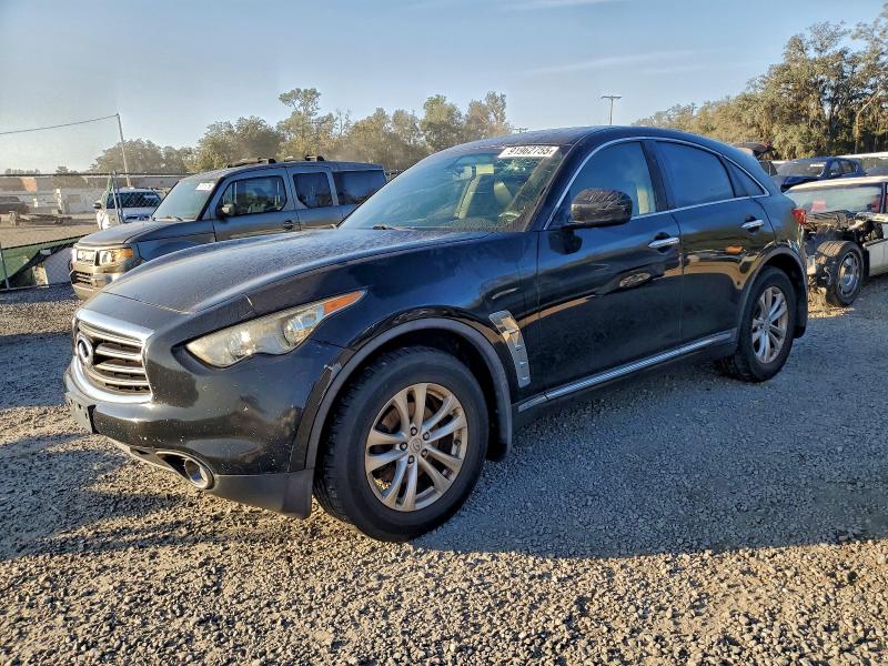 2013 INFINITI FX37 #3303731422