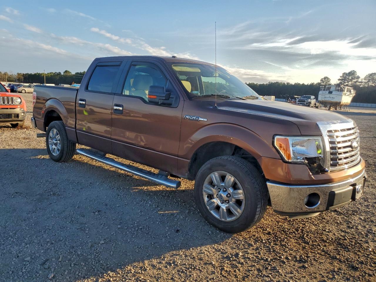 FORD F-150 SUPERCREW