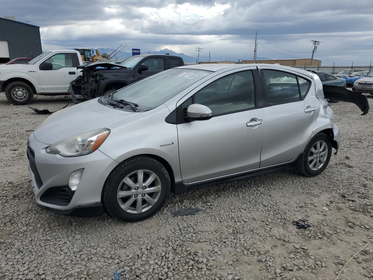Lot #3297332776 2017 TOYOTA PRIUS C