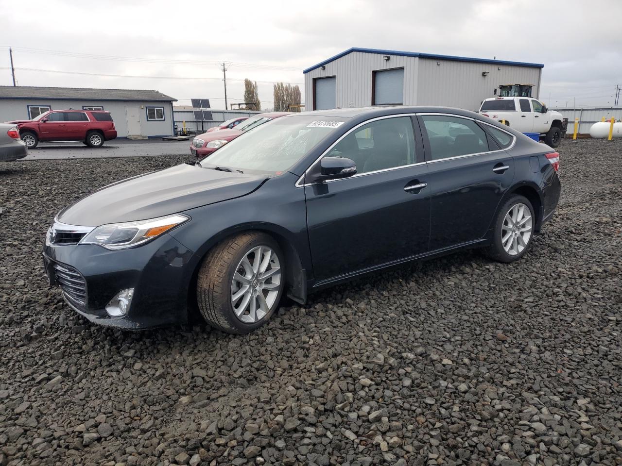 Lot #3311691222 2017 TOYOTA AVALLON