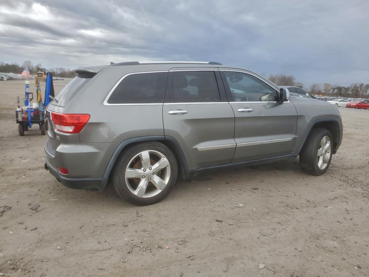 JEEP GRAND CHEROKEE OVERLAND