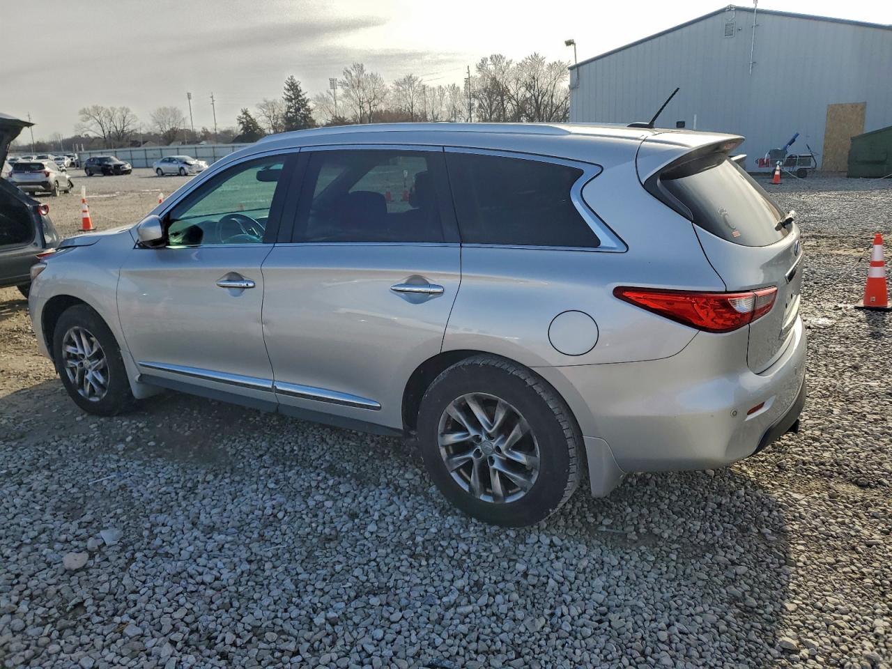 INFINITI JX35