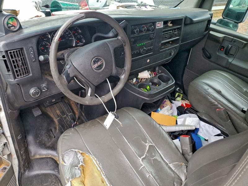 2010 GMC SAVANA CUT #3303730422