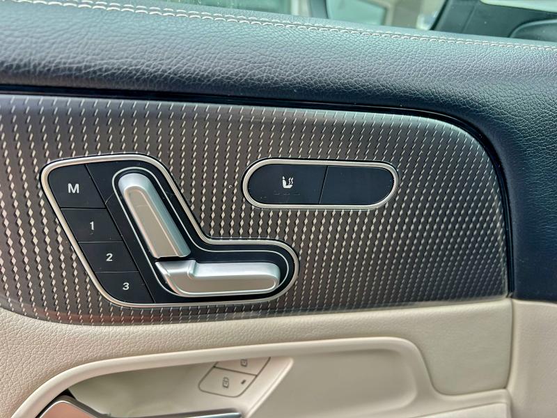 2020 MERCEDES-BENZ GLB 250 4M #3298050156