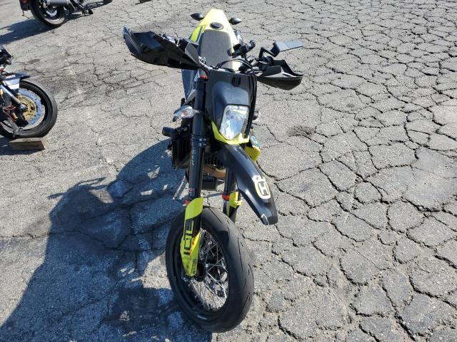 2024 HUSQVARNA SUPERMOTO #3302778903