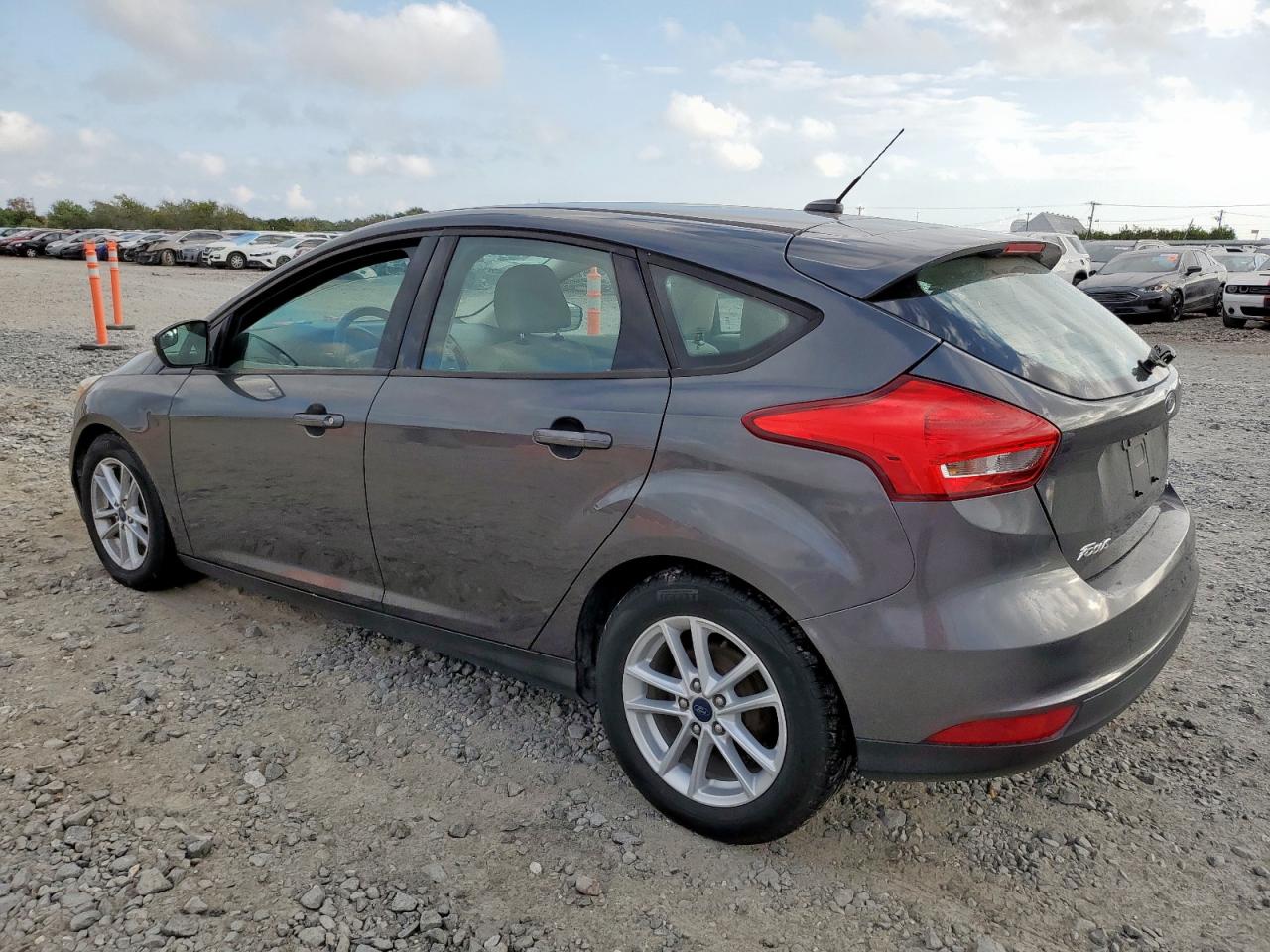 FORD FOCUS SE