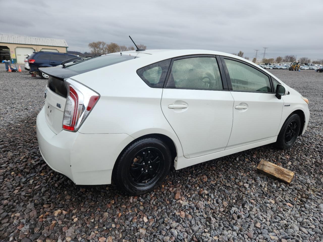 TOYOTA PRIUS