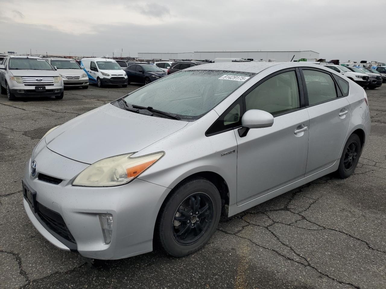 TOYOTA PRIUS