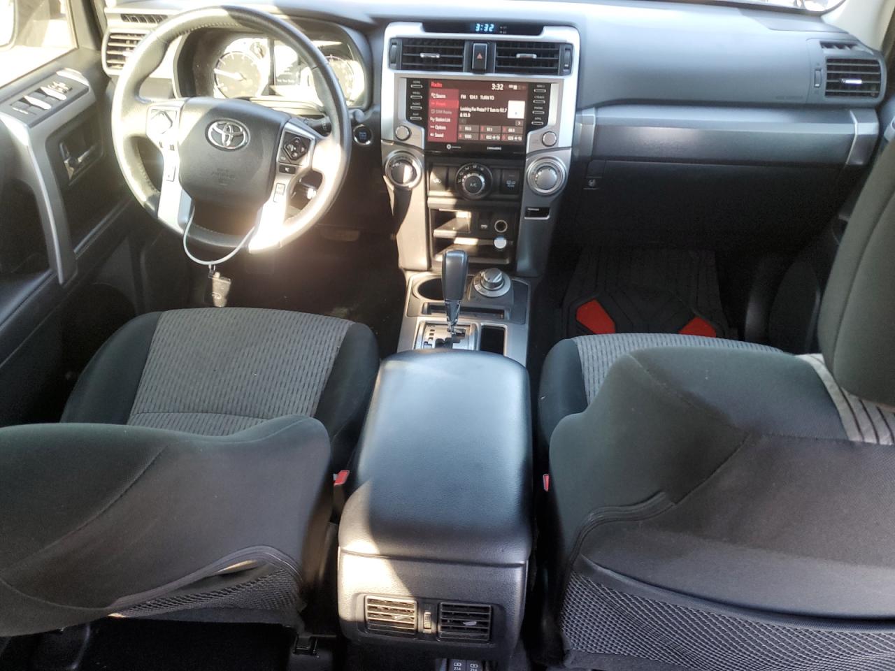 TOYOTA 4RUNNER SR5/SR5 PREMIUM