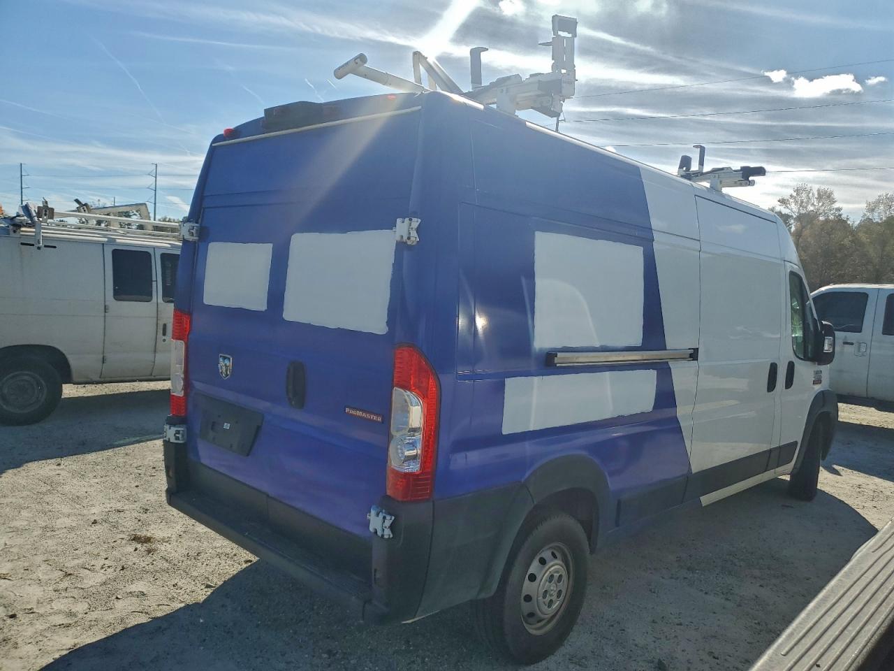 RAM PROMASTER 2500 HIGH