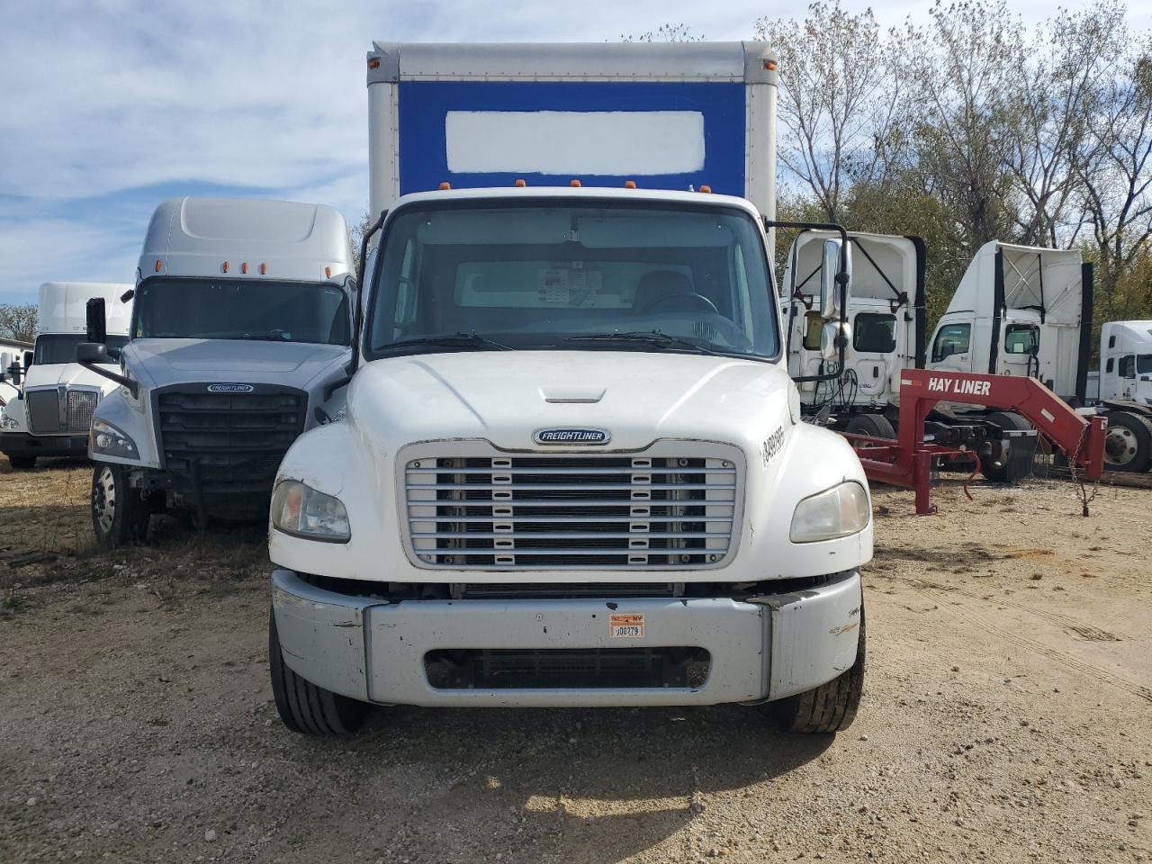 Lot #3280257685 2016 FREIGHTLINER M2