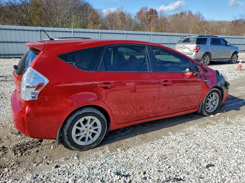 2013 TOYOTA PRIUS V #3301821365
