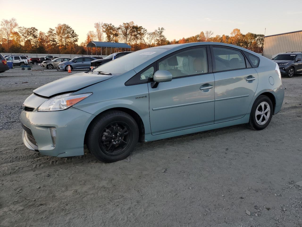 TOYOTA PRIUS
