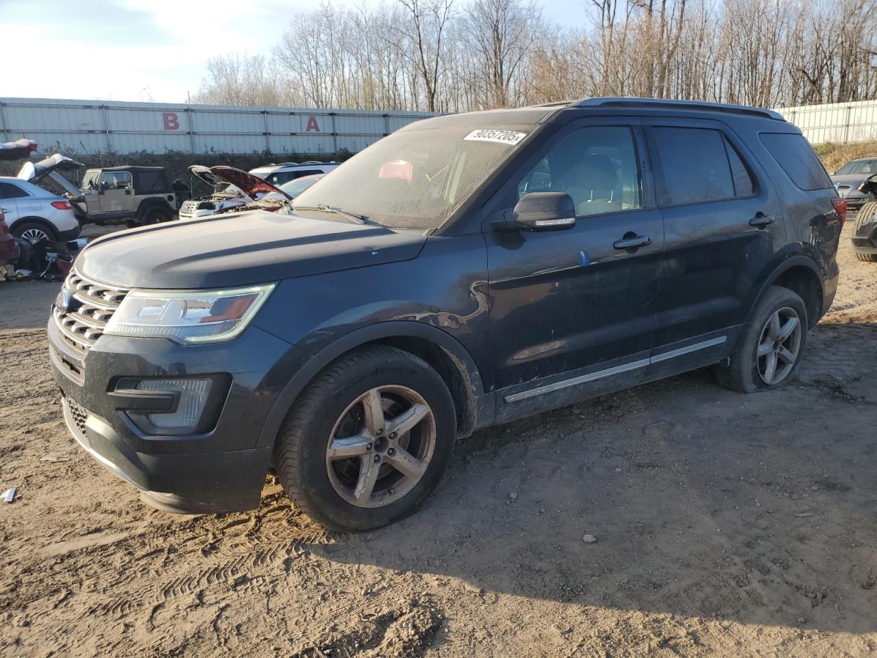 FORD EXPLORER XLT
