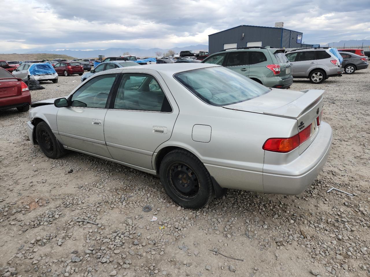 Lot #3291448474 2000 TOYOTA CAMRY CE