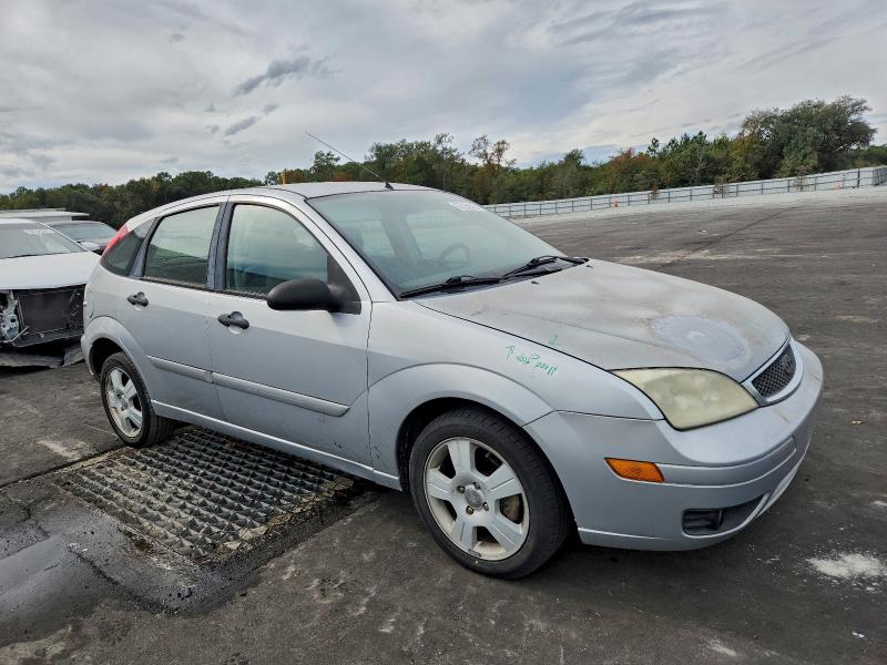 2006 FORD FOCUS ZX5 #3303975727