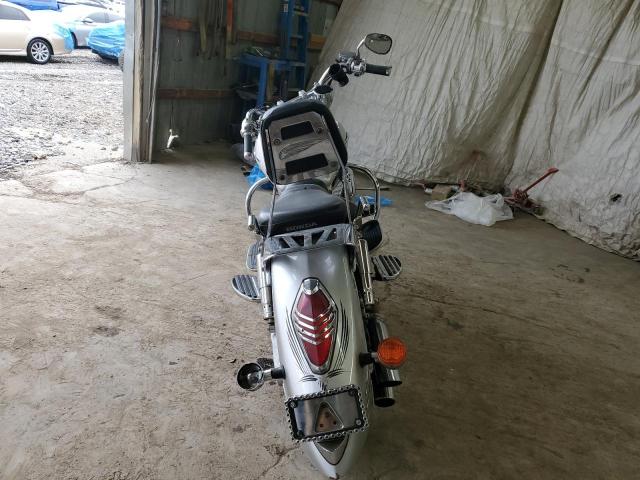 2006 HONDA VTX1300 R #3286724321