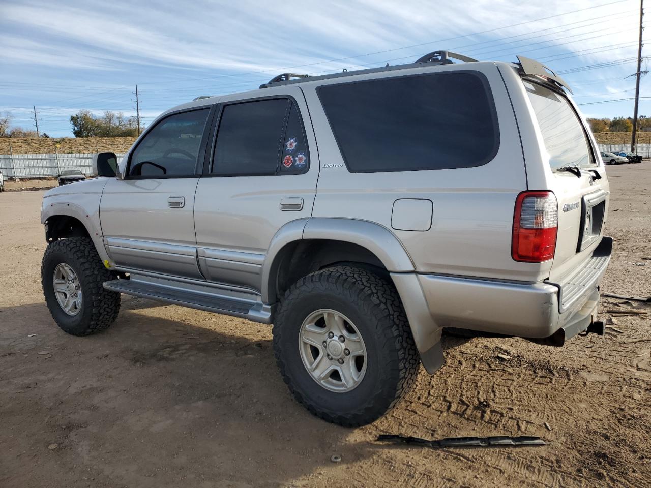 Lot #3284975940 2000 TOYOTA 4RUNNER LI