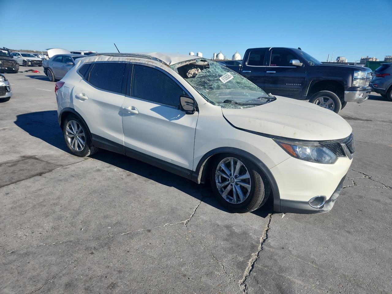 NISSAN ROGUE SPORT S