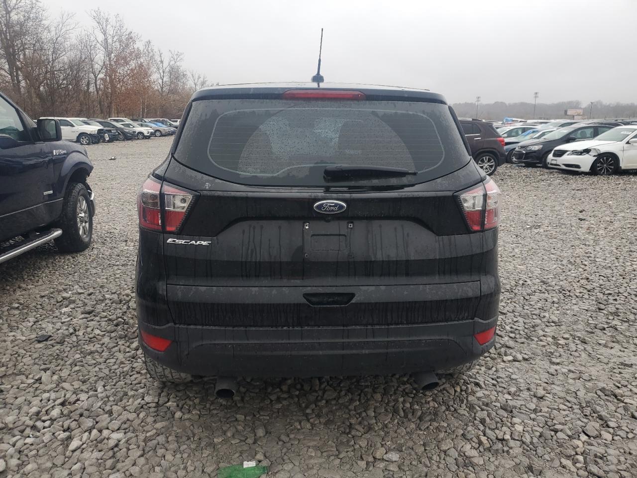 FORD ESCAPE S