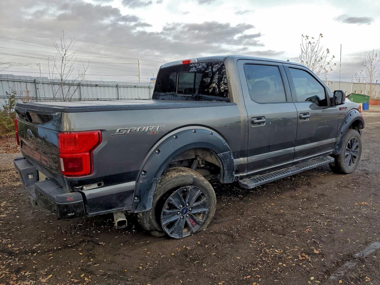 FORD F-150 SUPERCREW