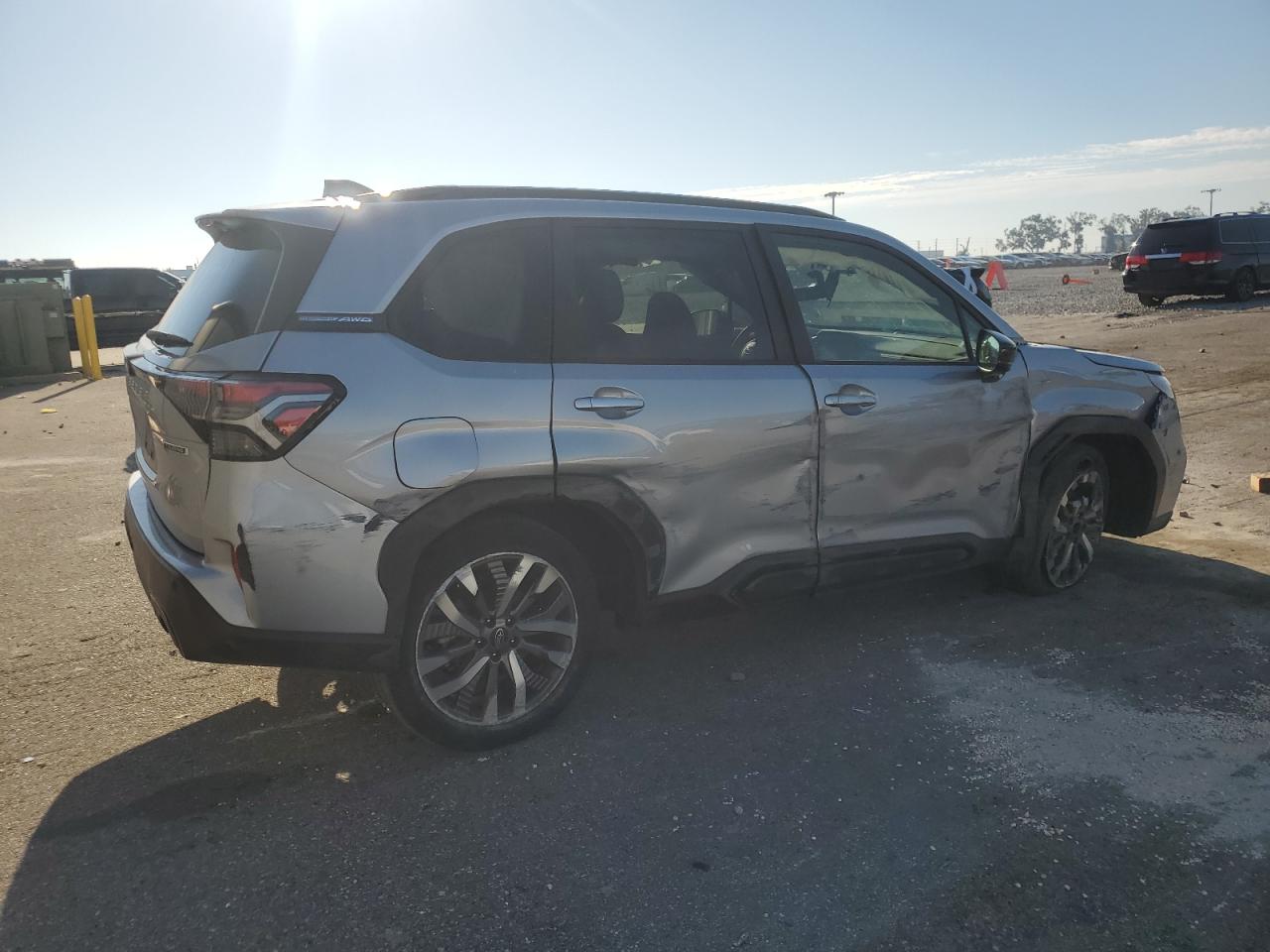 SUBARU FORESTER TOURING