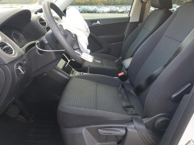 2011 VOLKSWAGEN TIGUAN S #3298202051