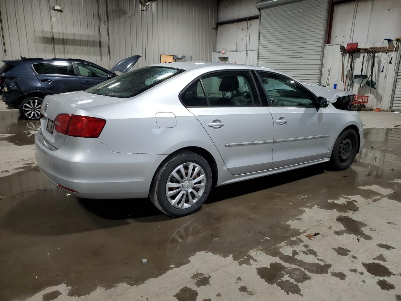 VOLKSWAGEN JETTA SE
