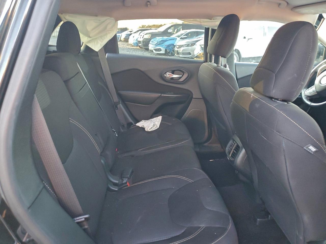 JEEP GRAND CHEROKEE LATITUDE