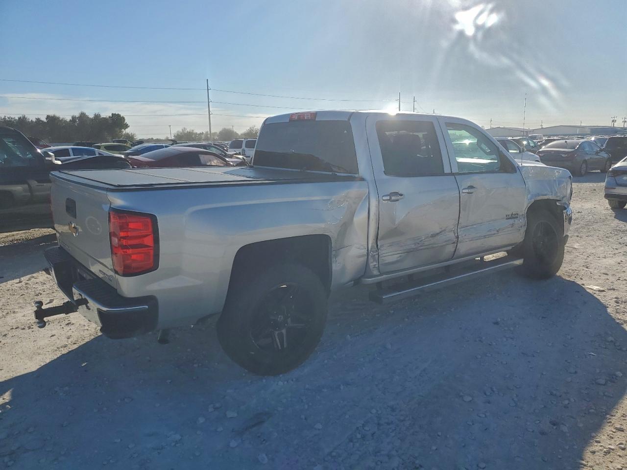 CHEVROLET SILVERADO C1500 LT