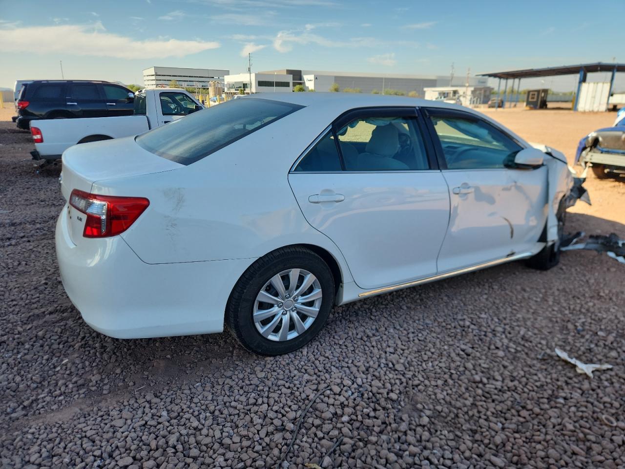 TOYOTA CAMRY L