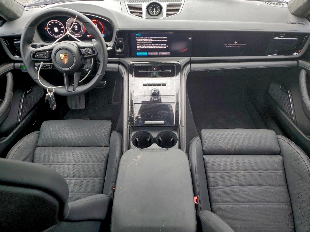 PORSCHE PANAMERA GTS