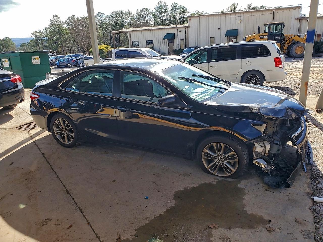 Lot #3311541237 2017 TOYOTA CAMRY LE