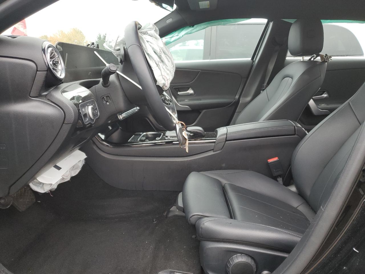 MERCEDES-BENZ A-CLASS 220 4MATIC