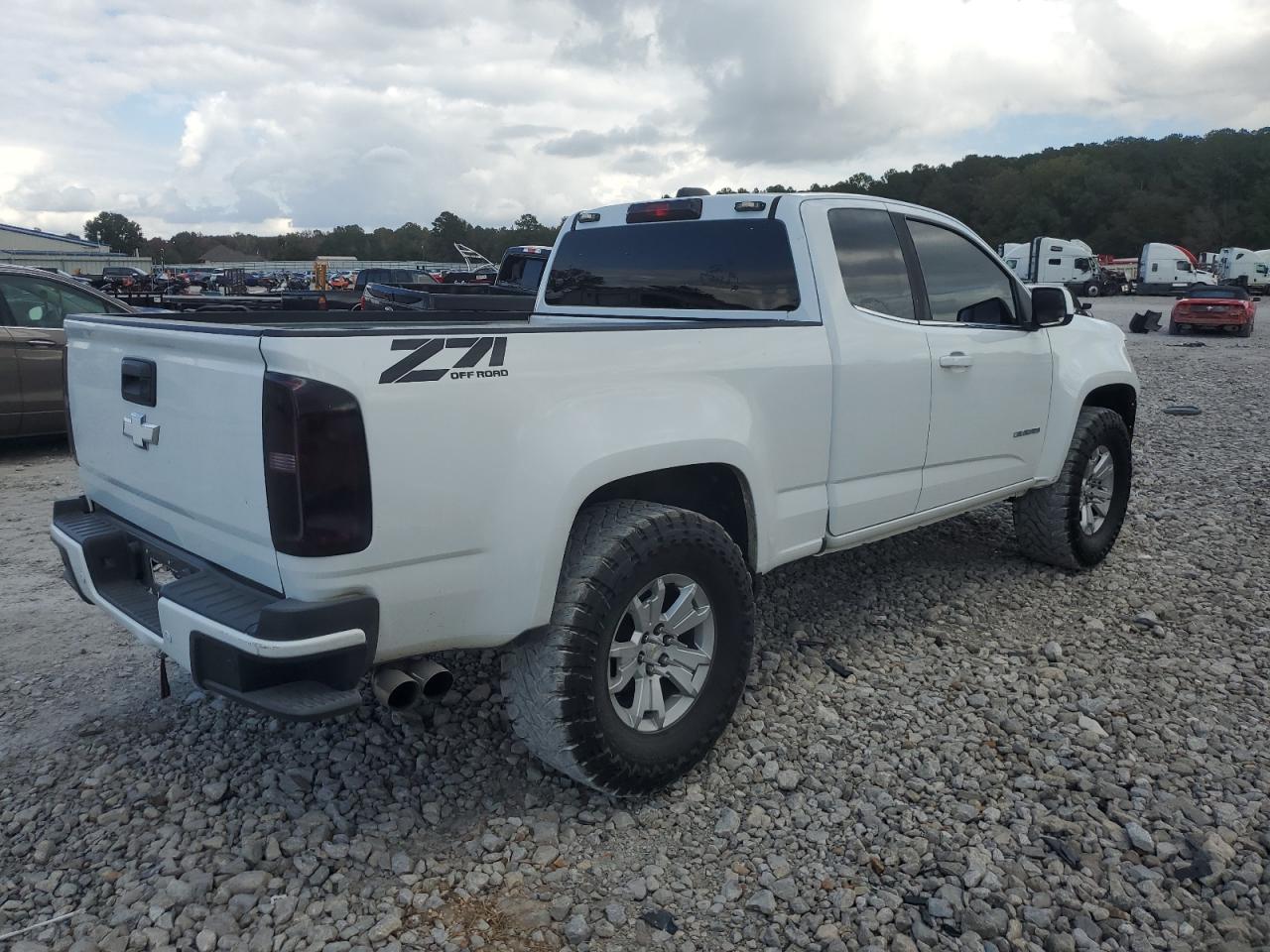 CHEVROLET COLORADO LT