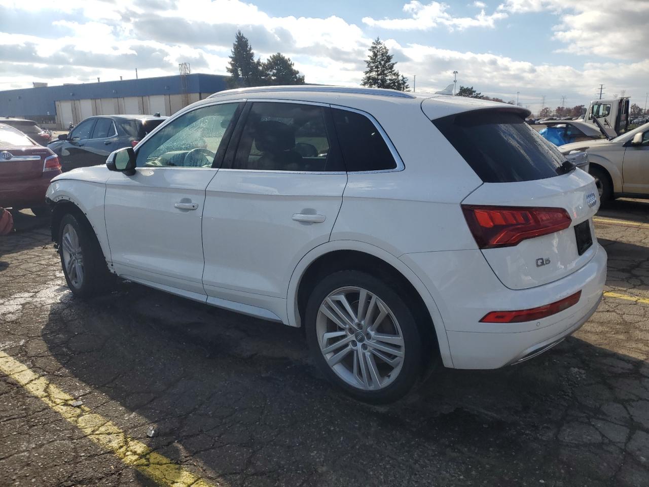 AUDI Q5 PREMIUM PLUS
