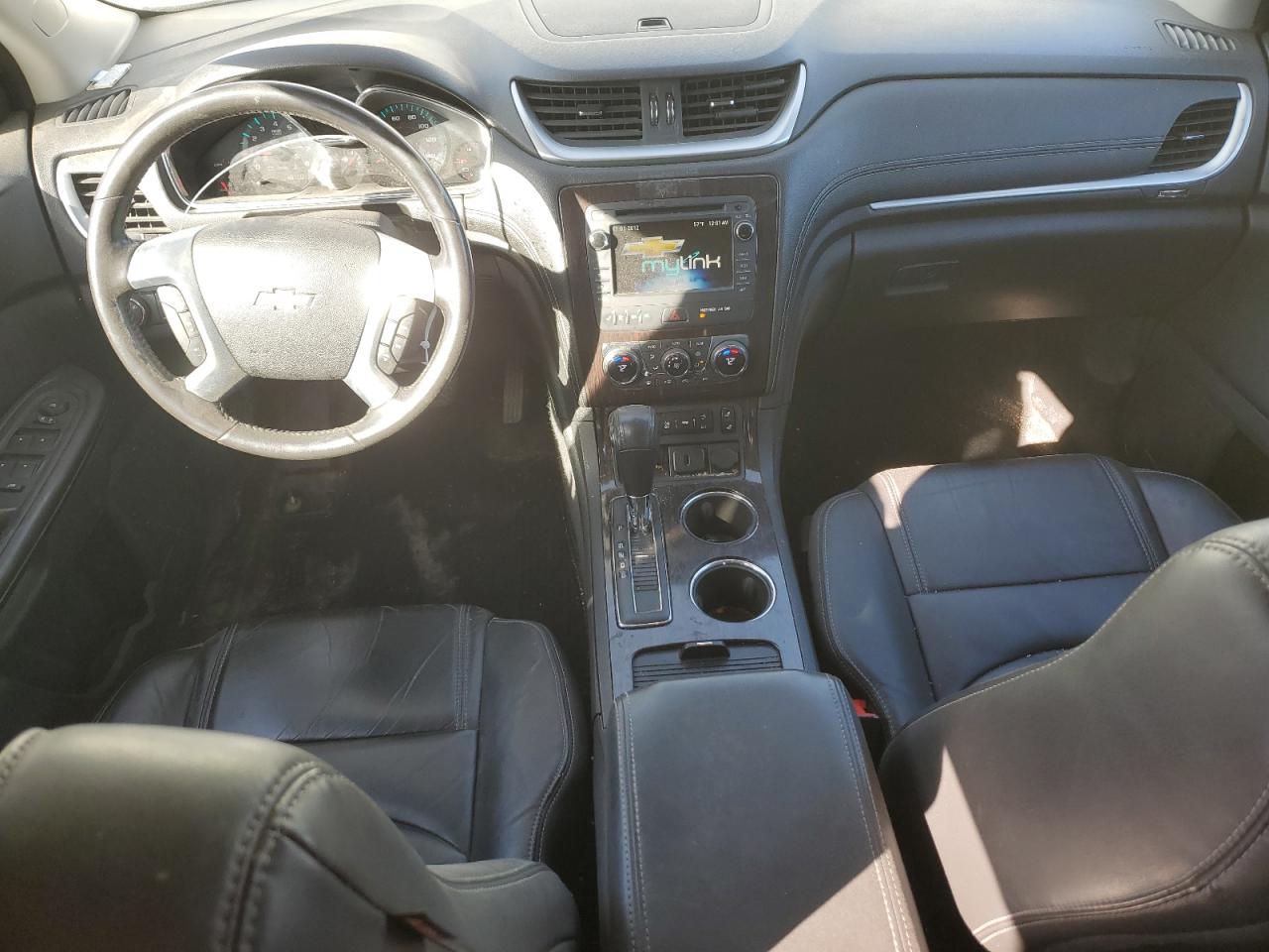 CHEVROLET TRAVERSE LT