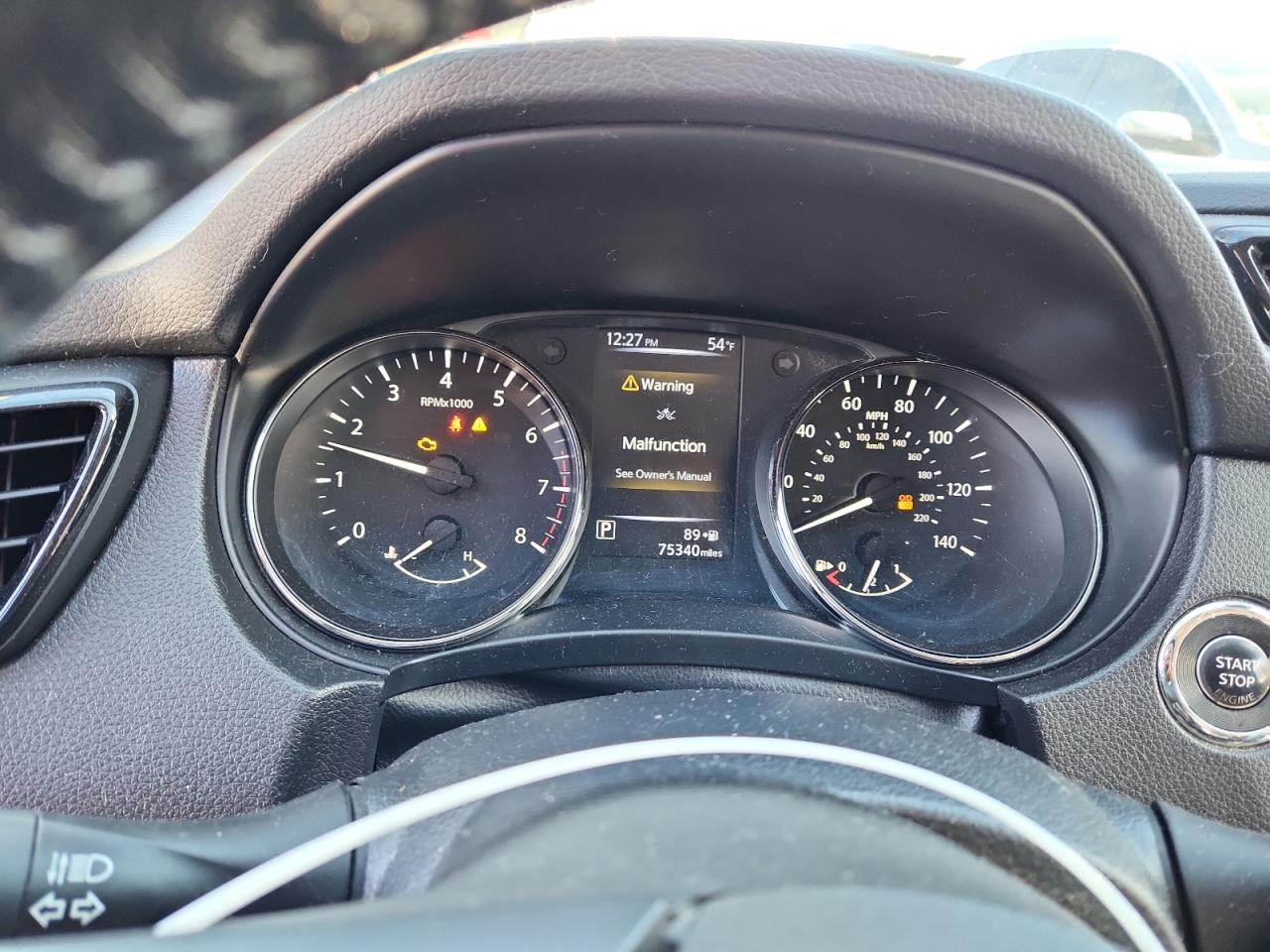 NISSAN ROGUE SPORT S