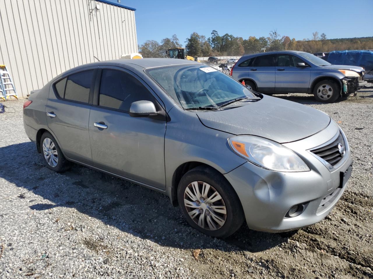 NISSAN VERSA S