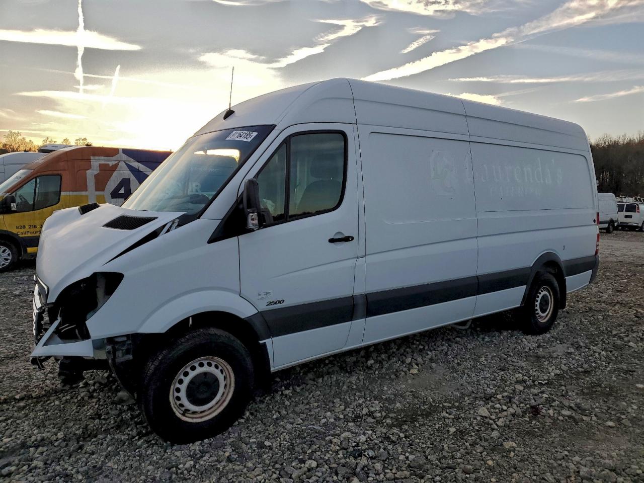 MERCEDES-BENZ SPRINTER 2500