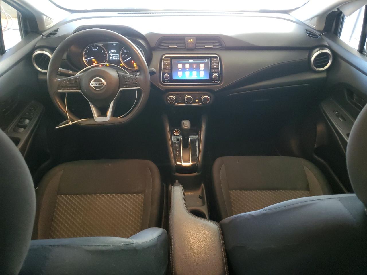 NISSAN VERSA S