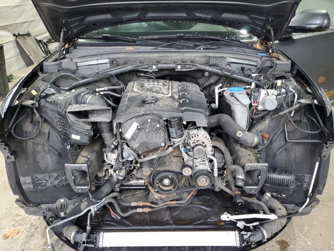 AUDI Q5 PREMIUM PLUS