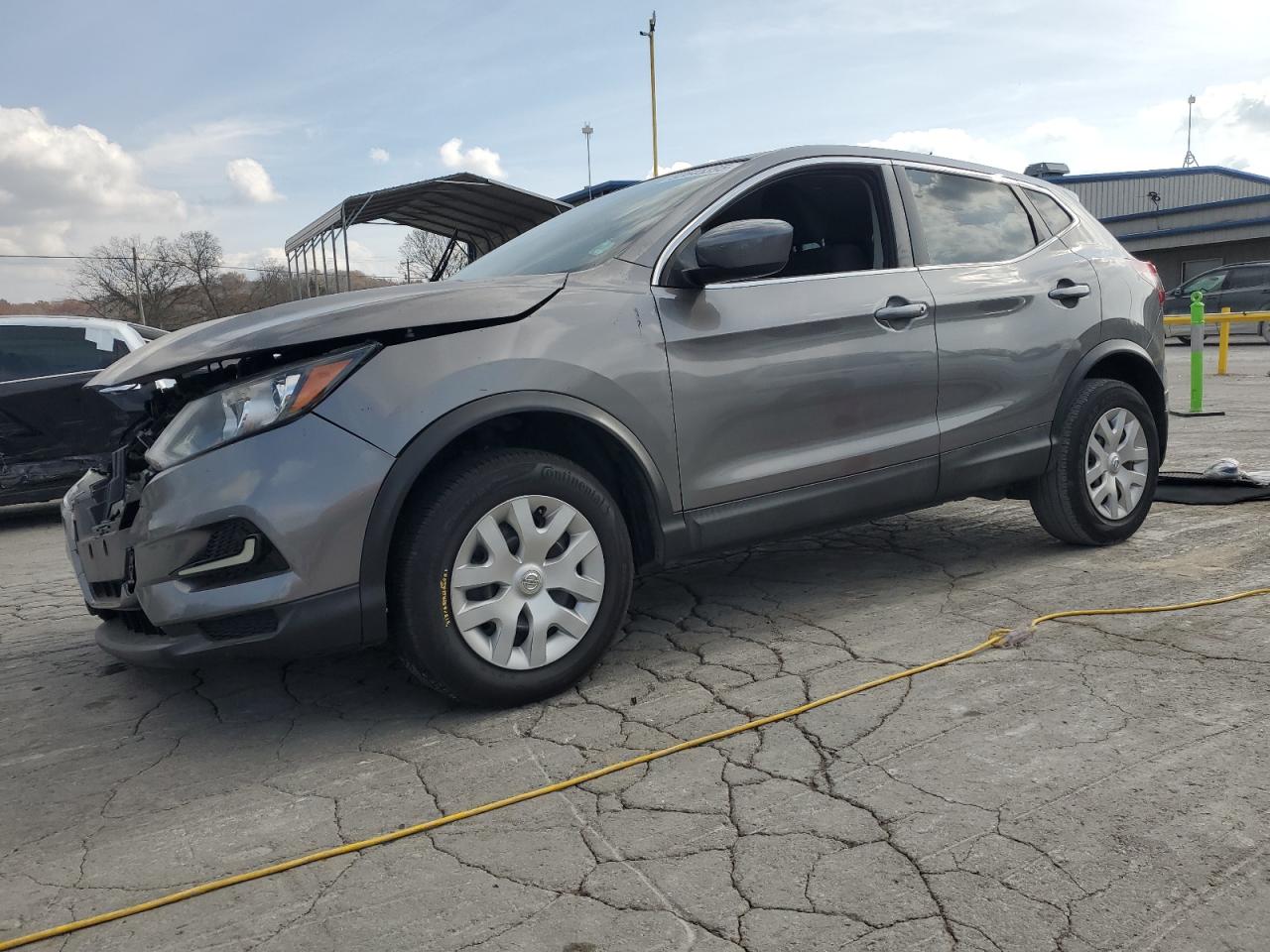 NISSAN ROGUE SPORT S