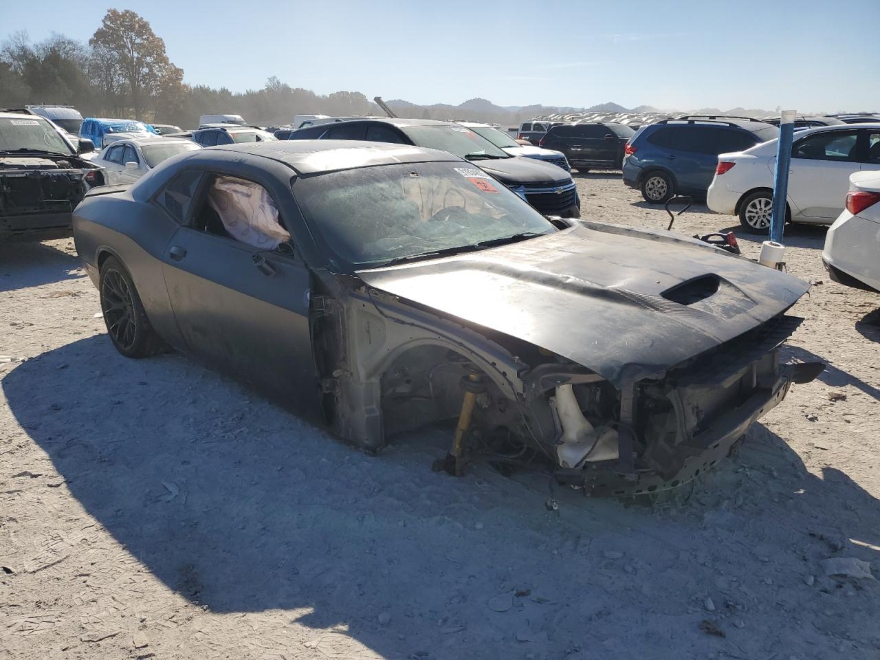 DODGE CHALLENGER SRT 392