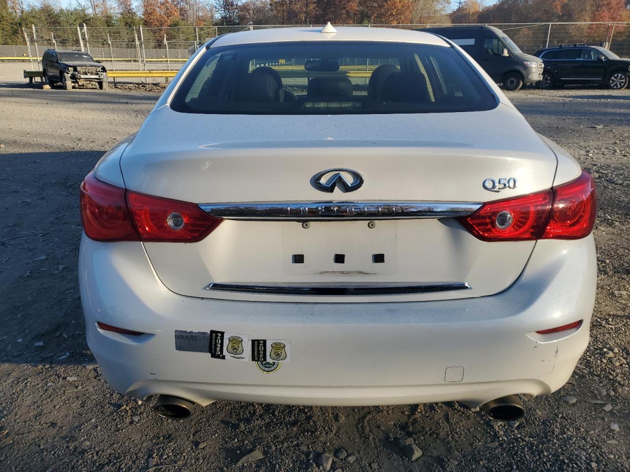 INFINITI Q50 PREMIUM