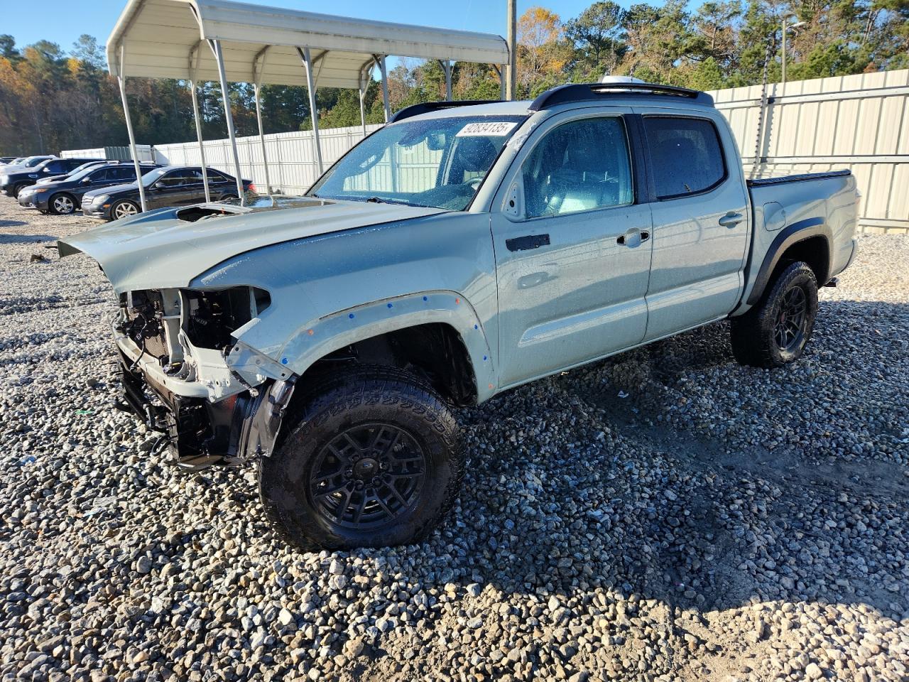 TOYOTA TACOMA DOUBLE CAB