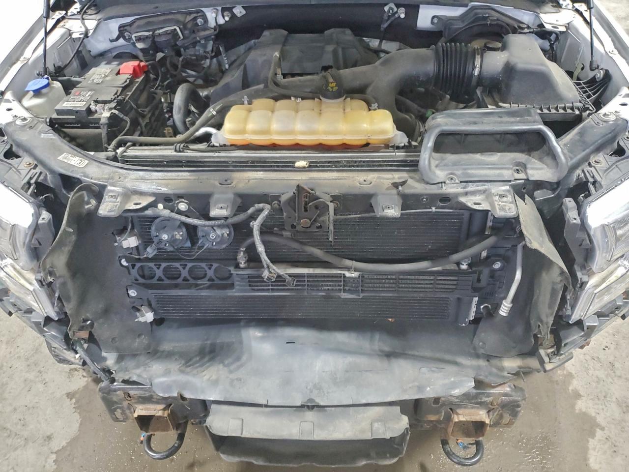 FORD F-150 SUPER CAB